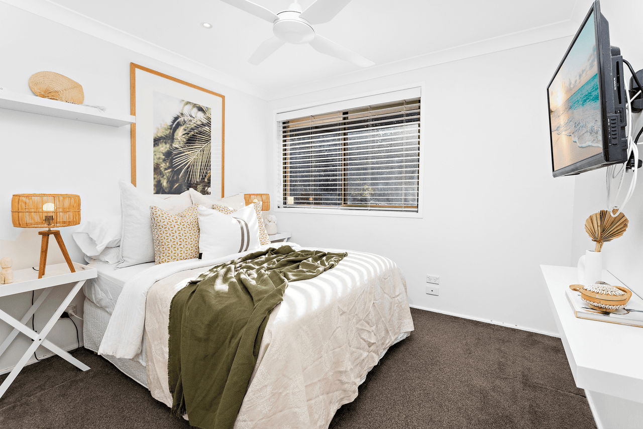 6 Cameron Crescent, KIAMA DOWNS, NSW 2533