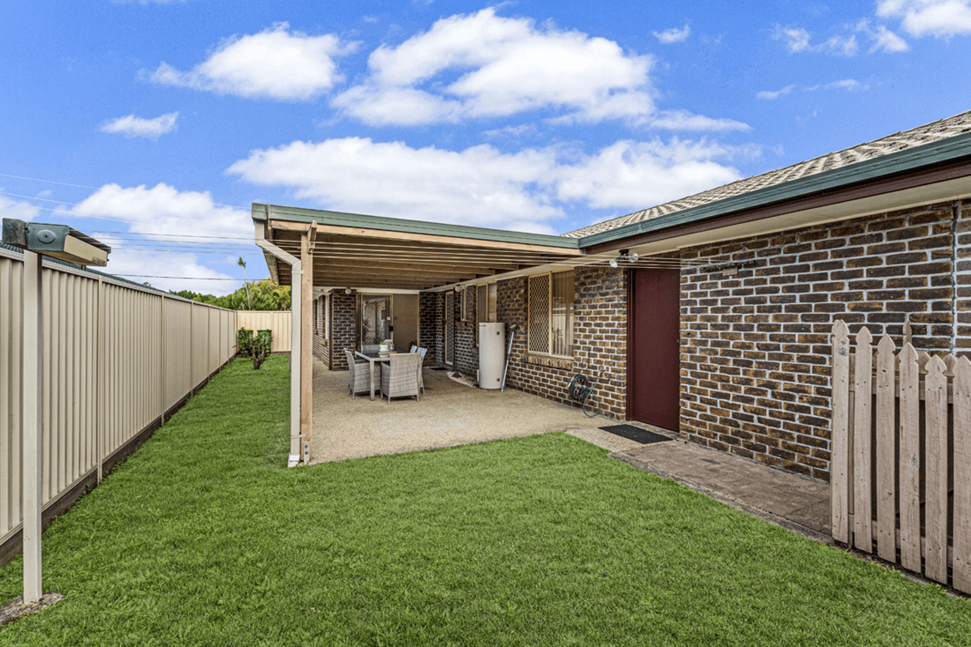 2 Winzear Drive, KALLANGUR, QLD 4503