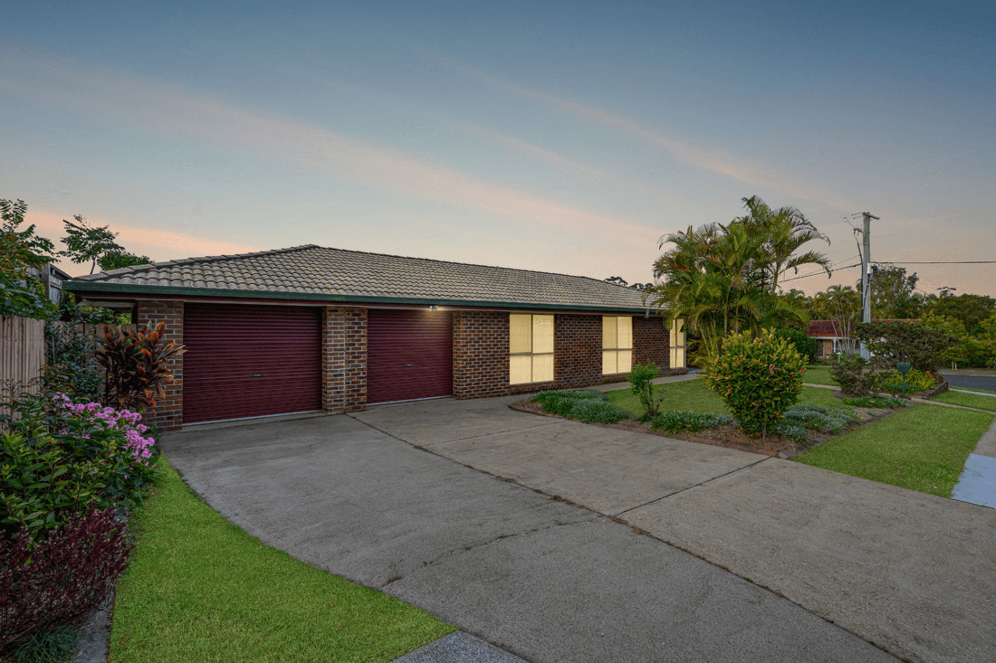 2 Winzear Drive, KALLANGUR, QLD 4503