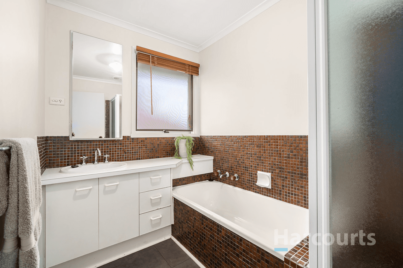 40 Cavendish Avenue, Wantirna, VIC 3152