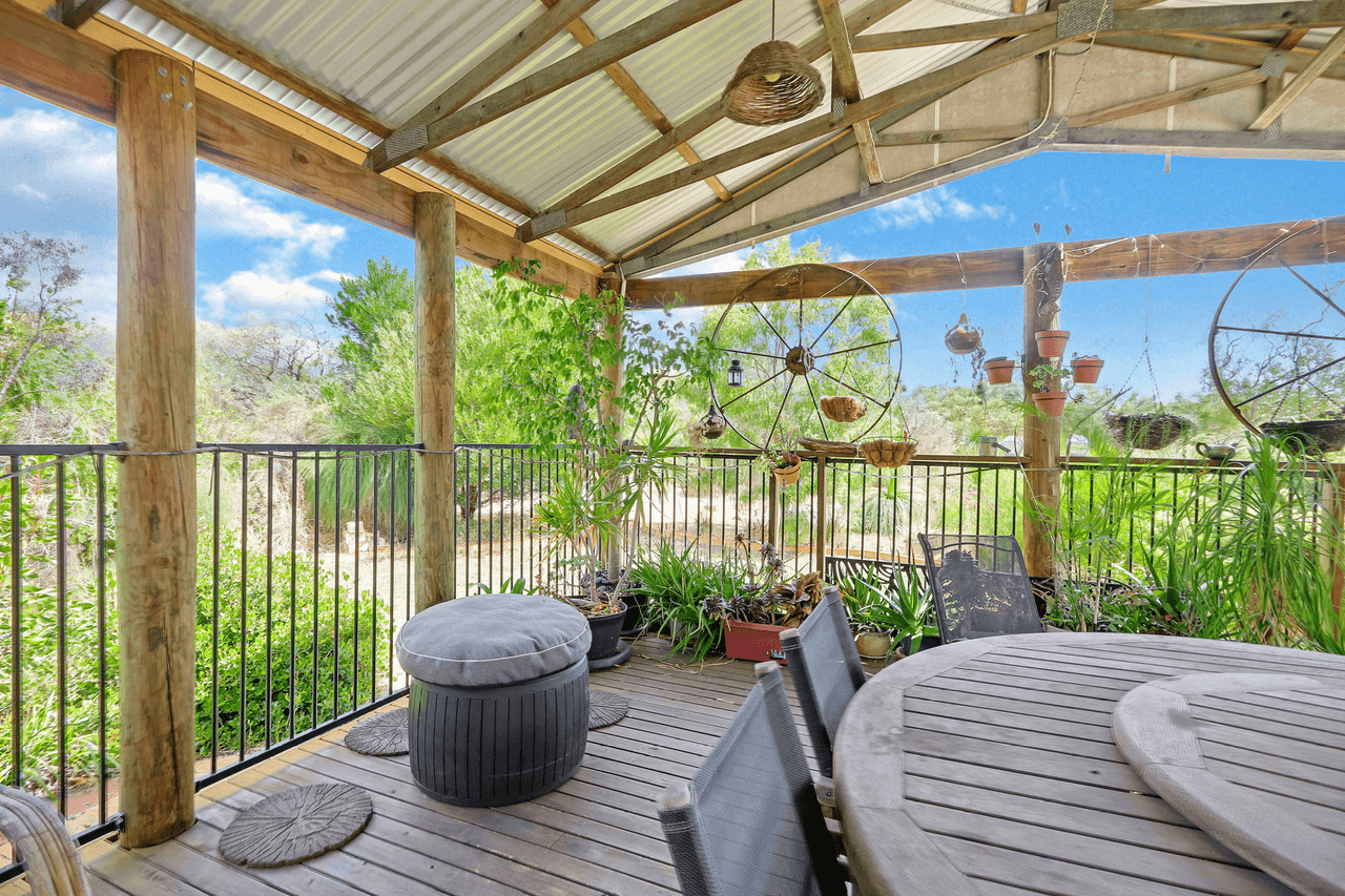42 Levington Retreat, Wellard, WA 6170