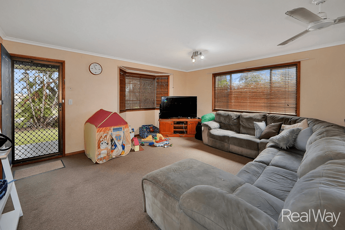 5 Gate Way Street, Avoca, QLD 4670