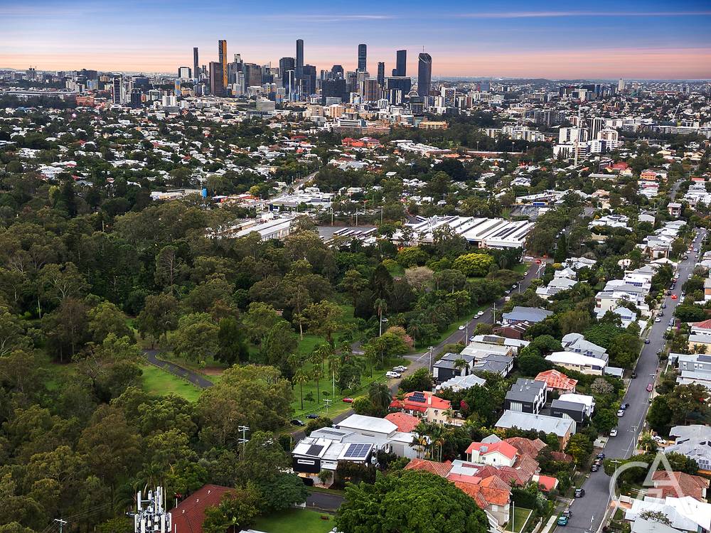 52 Wool Street, TOOWONG, QLD 4066