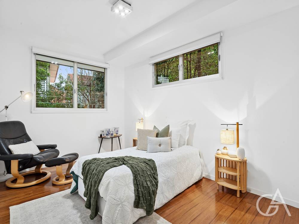 52 Wool Street, TOOWONG, QLD 4066