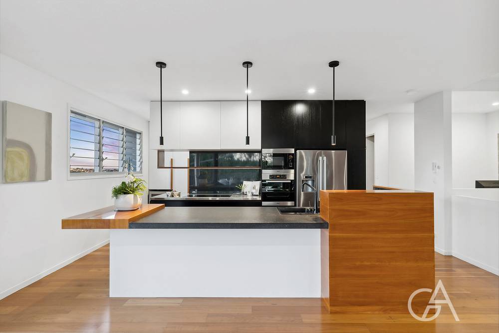 52 Wool Street, TOOWONG, QLD 4066