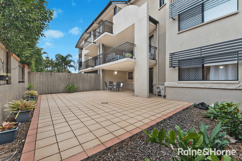 2/13 VECTIS Street, NORMAN PARK, QLD 4170