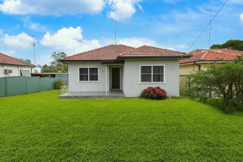 35 Bocking Avenue, BRADBURY, NSW 2560