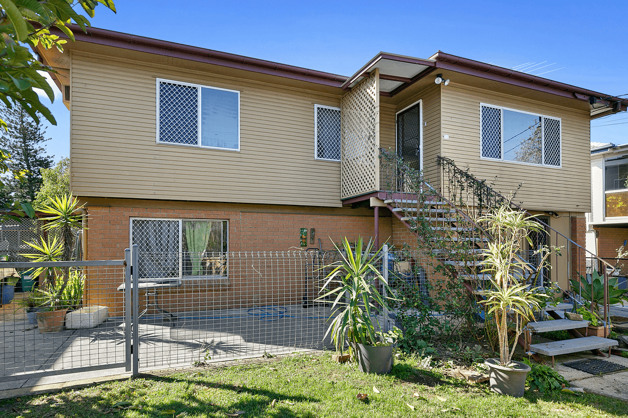 16 Greenslade Street, TINGALPA, QLD 4173