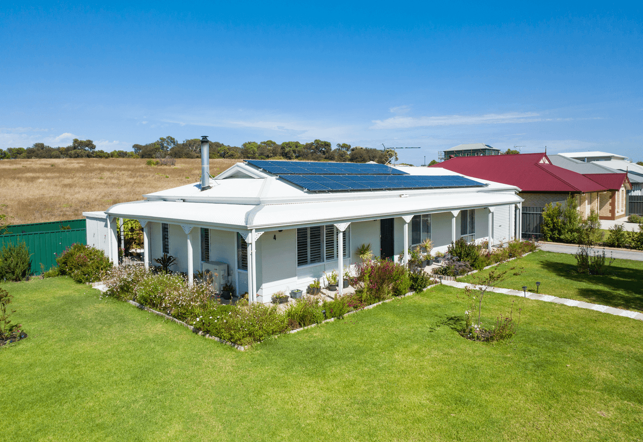 4 Turner Circuit, HINDMARSH ISLAND, SA 5214