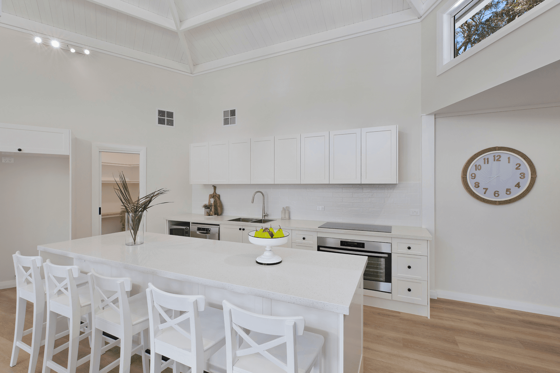 14a Mount Ettalong Road, Umina Beach, NSW 2257