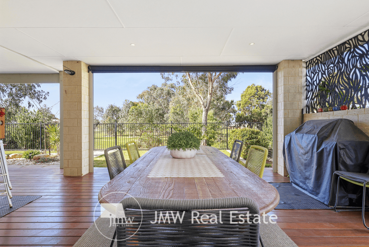 5 Bonnie Close, DUNSBOROUGH, WA 6281