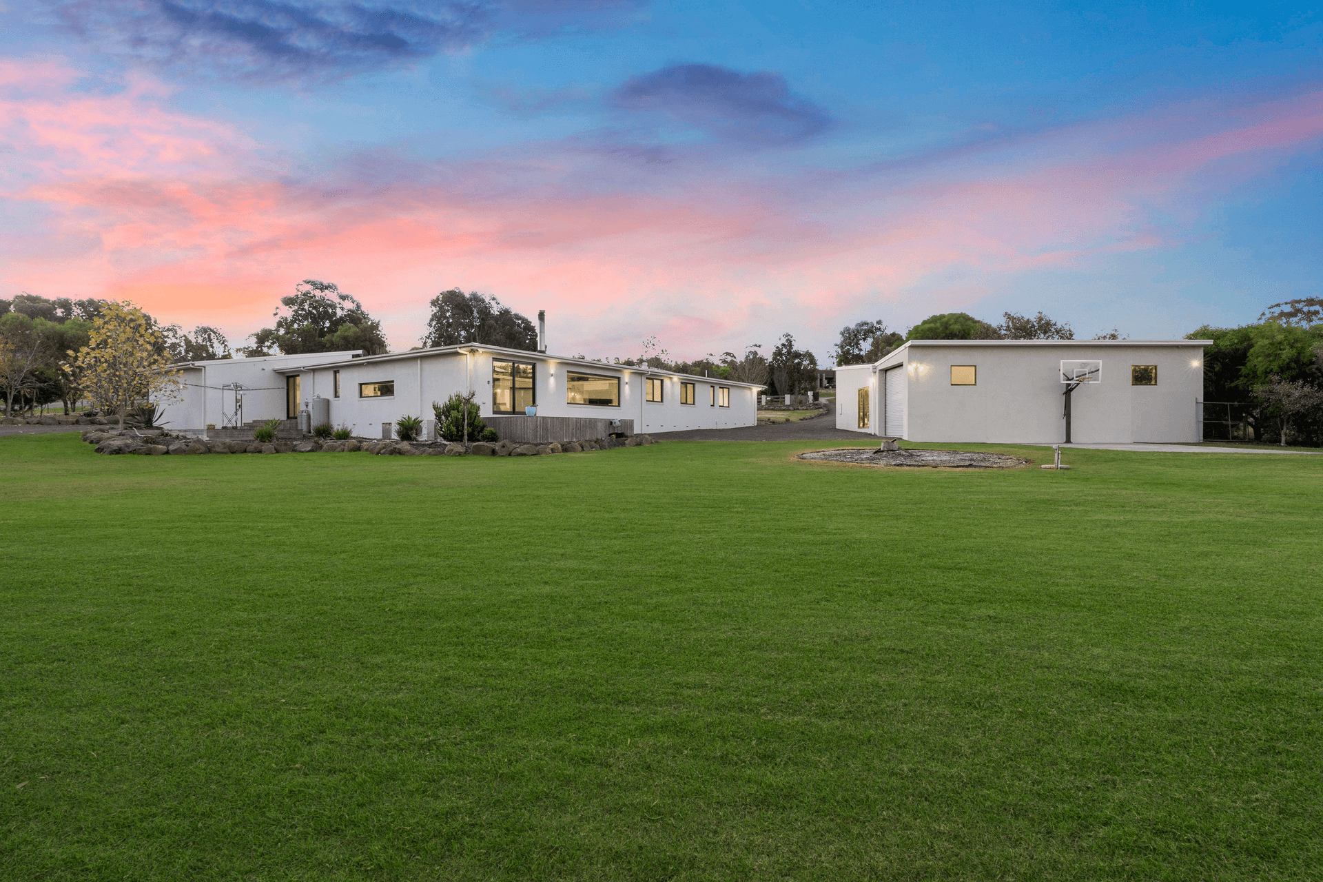 76 Shepherd Road, Batesford, VIC 3213