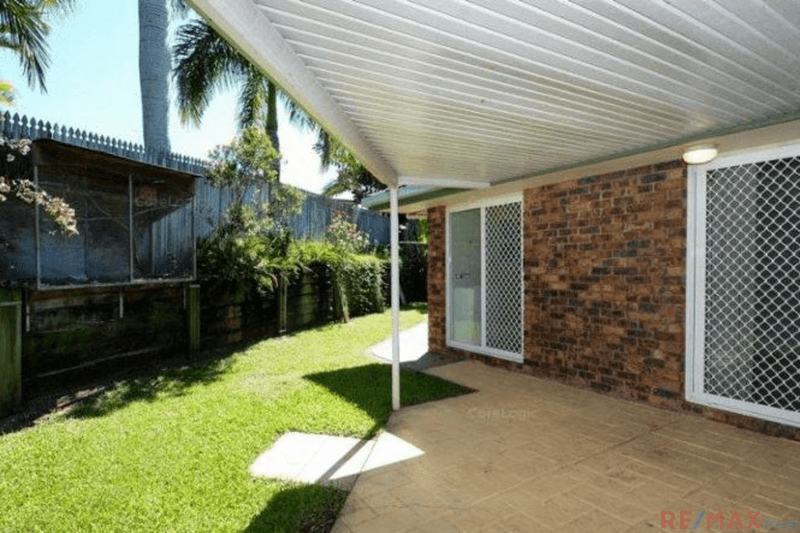 23 Stradbroke Drive, LITTLE MOUNTAIN, QLD 4551