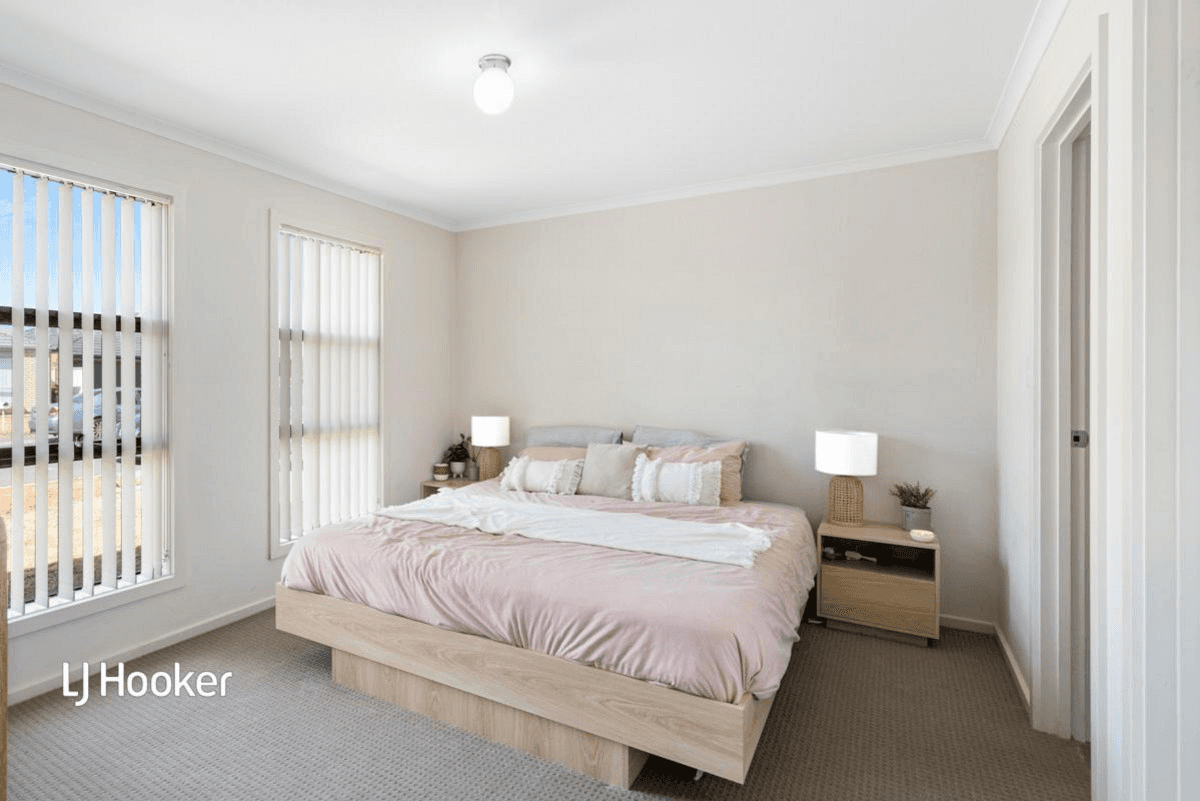 12 Rody Court, MUNNO PARA WEST, SA 5115