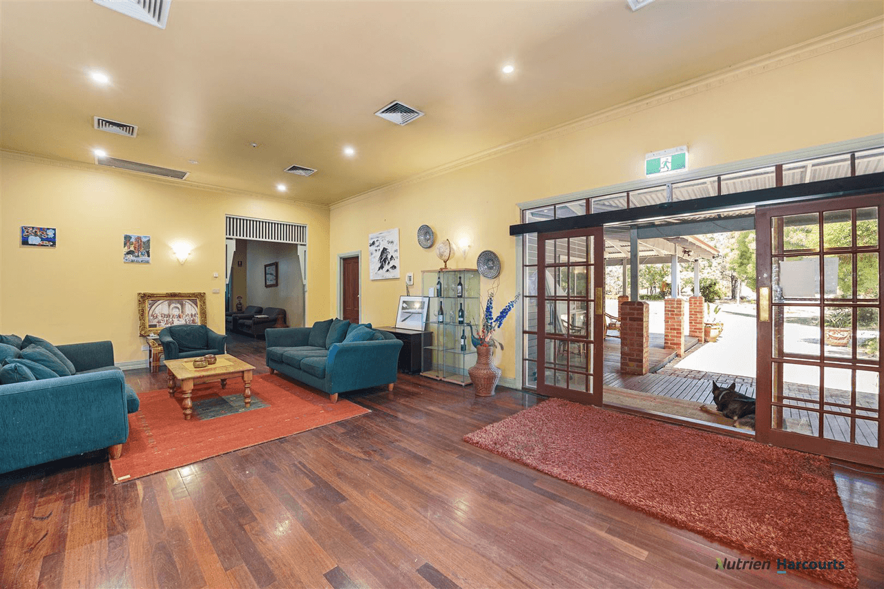18 Connellys Creek Road, ACHERON, VIC 3714
