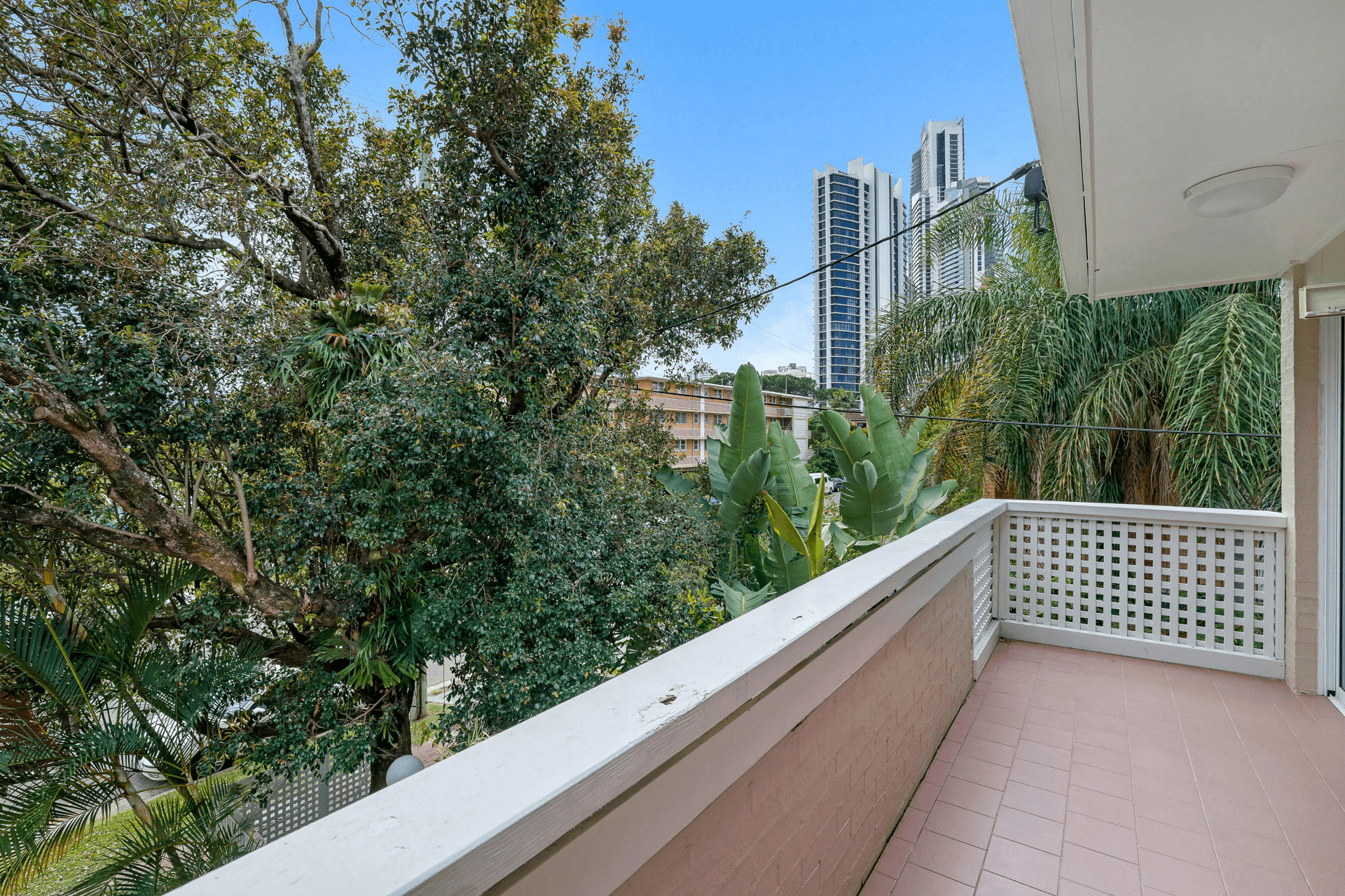 1/43 Peninsular Drive, Surfers Paradise, QLD 4217