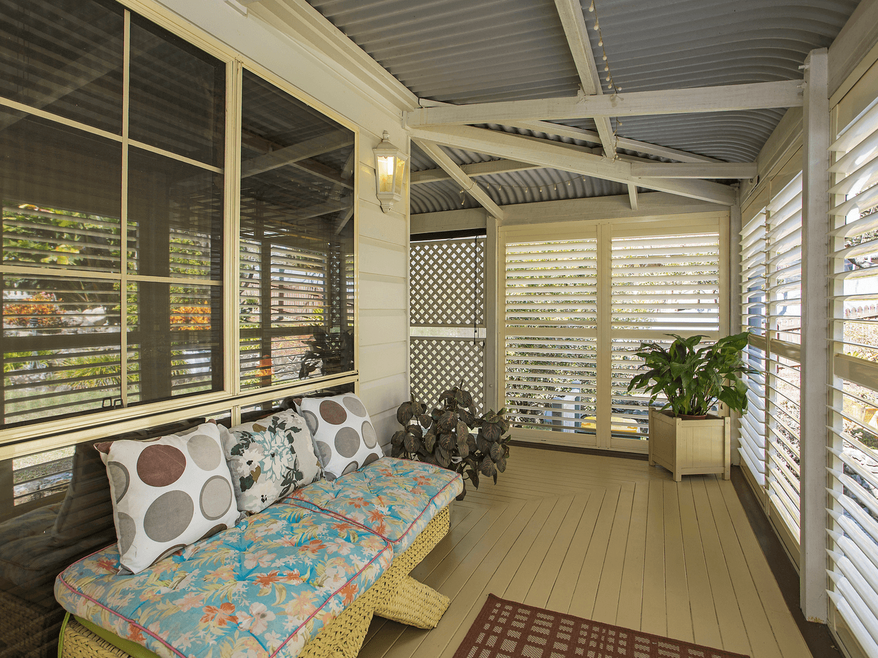 55 Kinabalu Drive, TAMBORINE MOUNTAIN, QLD 4272