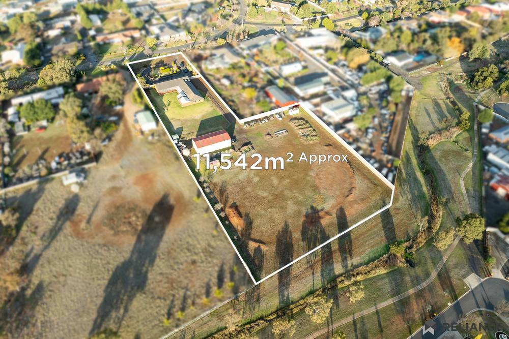 14 Springbank Way, Brookfield, VIC 3338