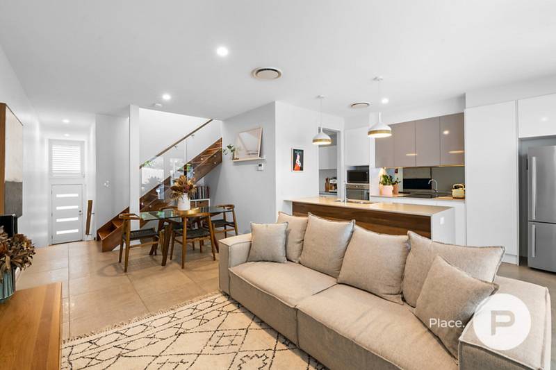 6/15 Brinawa Street, Camp Hill, QLD 4152