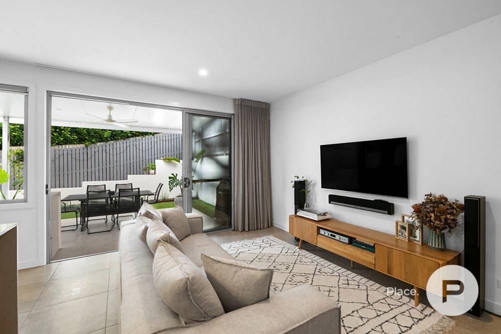 6/15 Brinawa Street, Camp Hill, QLD 4152