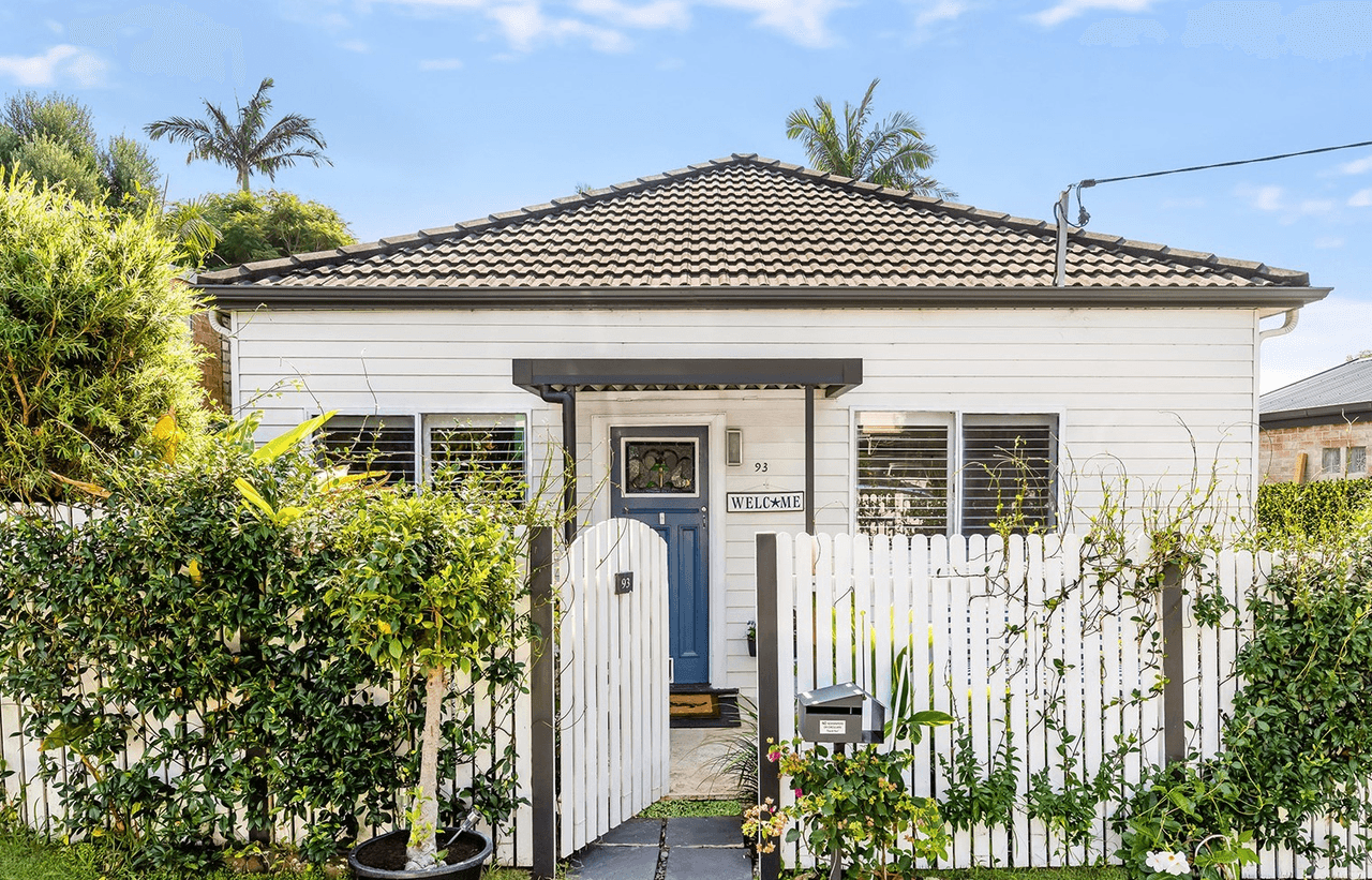 93 Soldiers Avenue, Freshwater, NSW 2096