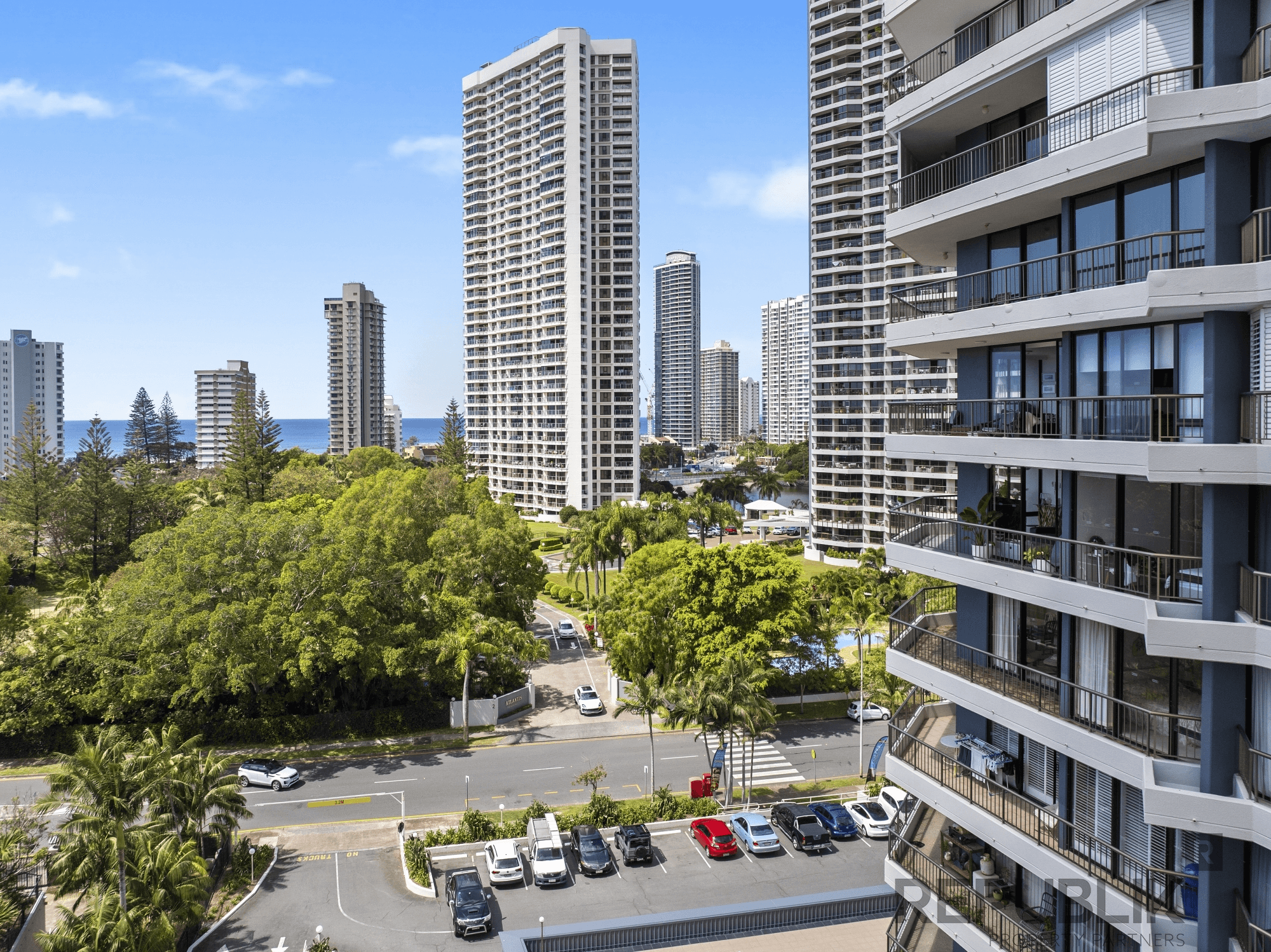 77/5 Admiralty Drive, SURFERS PARADISE, QLD 4217