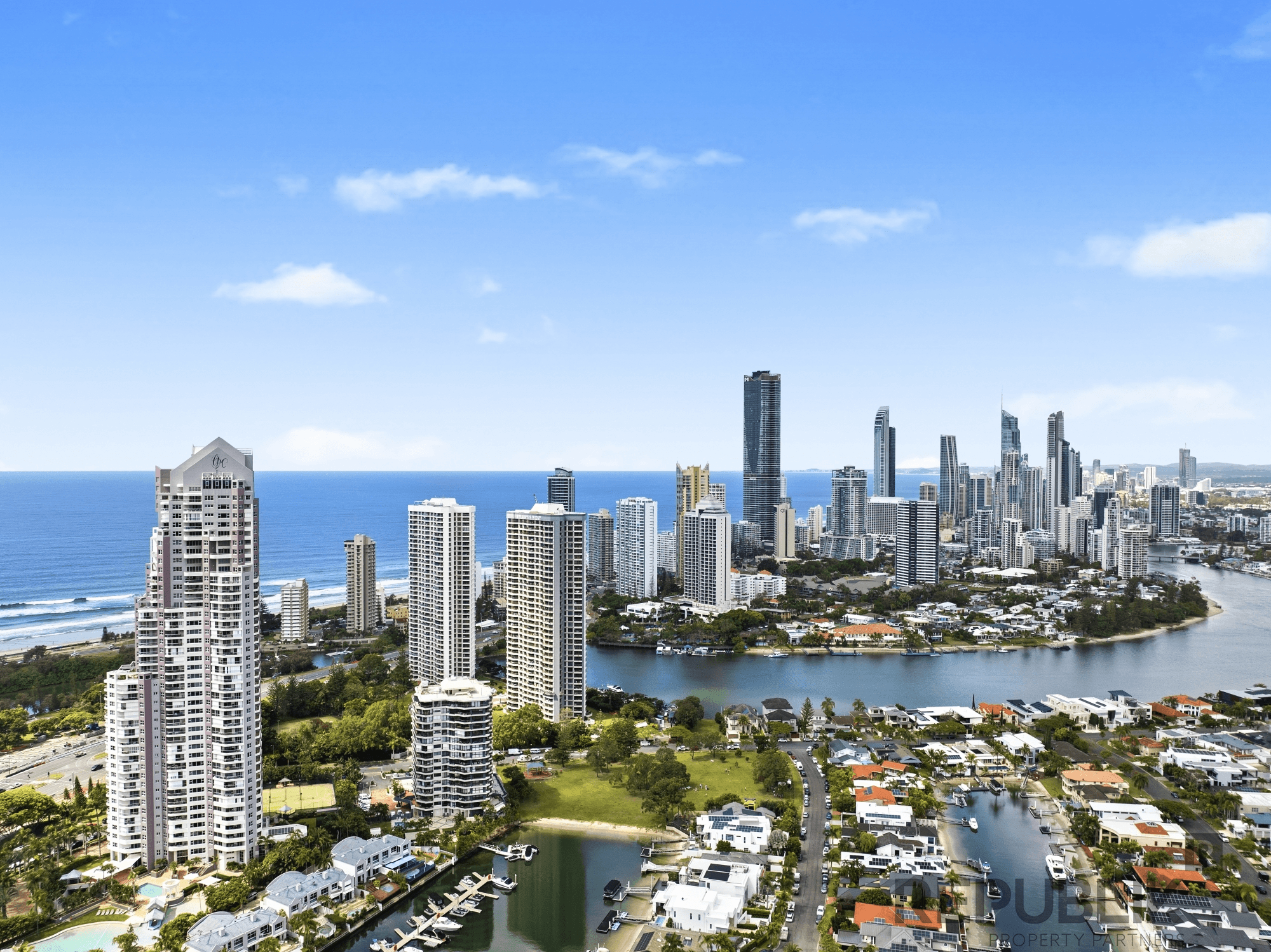 77/5 Admiralty Drive, SURFERS PARADISE, QLD 4217