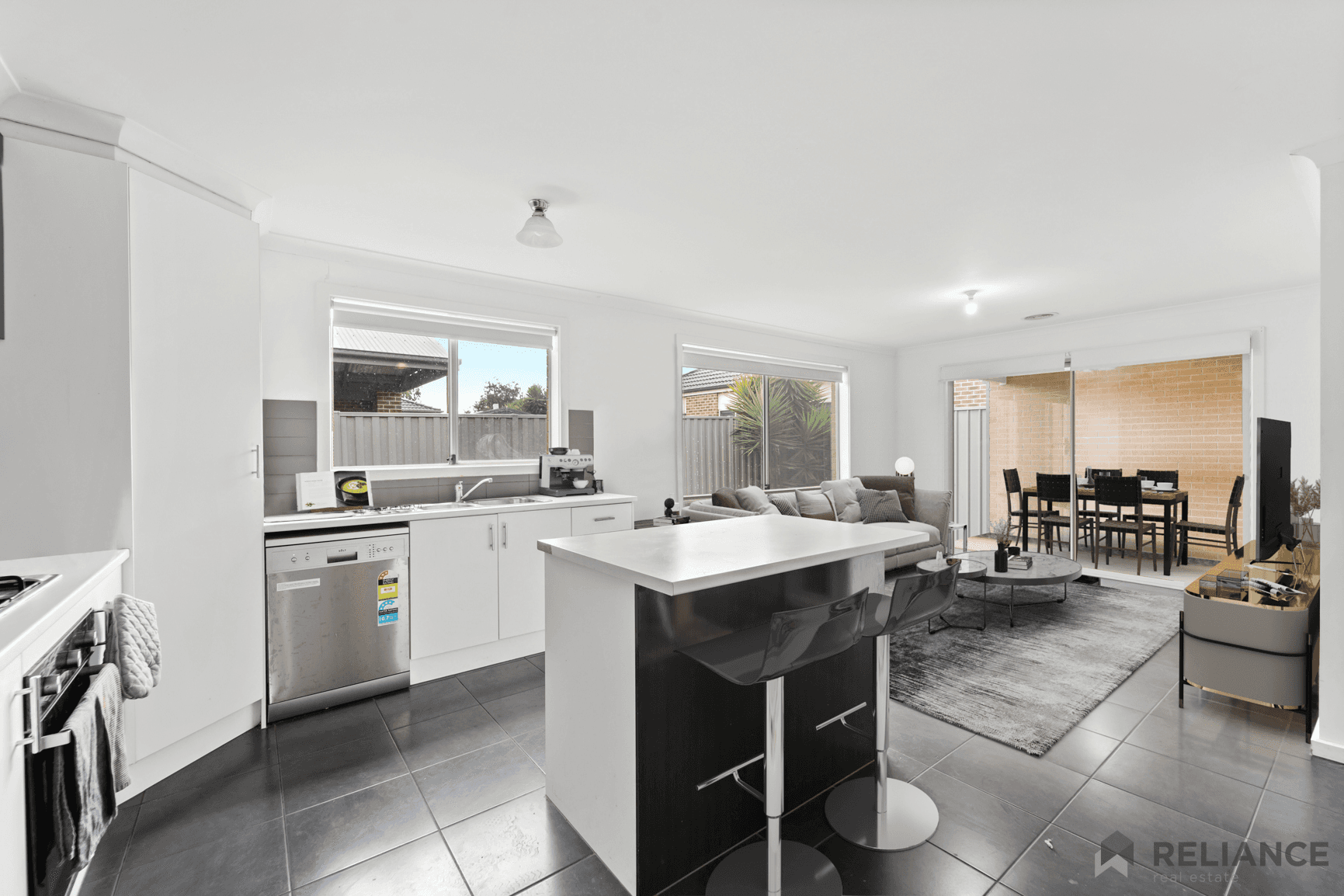 3 Bloom Avenue, Kurunjang, VIC 3337