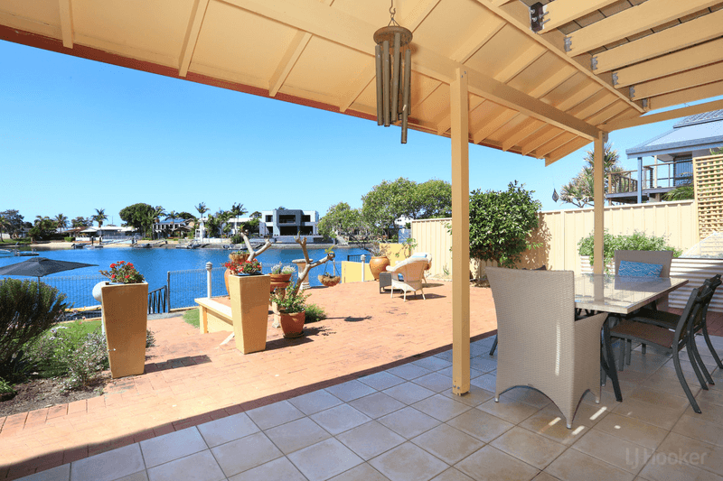 116 Tallebudgera Drive, PALM BEACH, QLD 4221