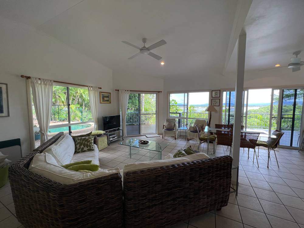 2 Flinders Street, COOKTOWN, QLD 4895