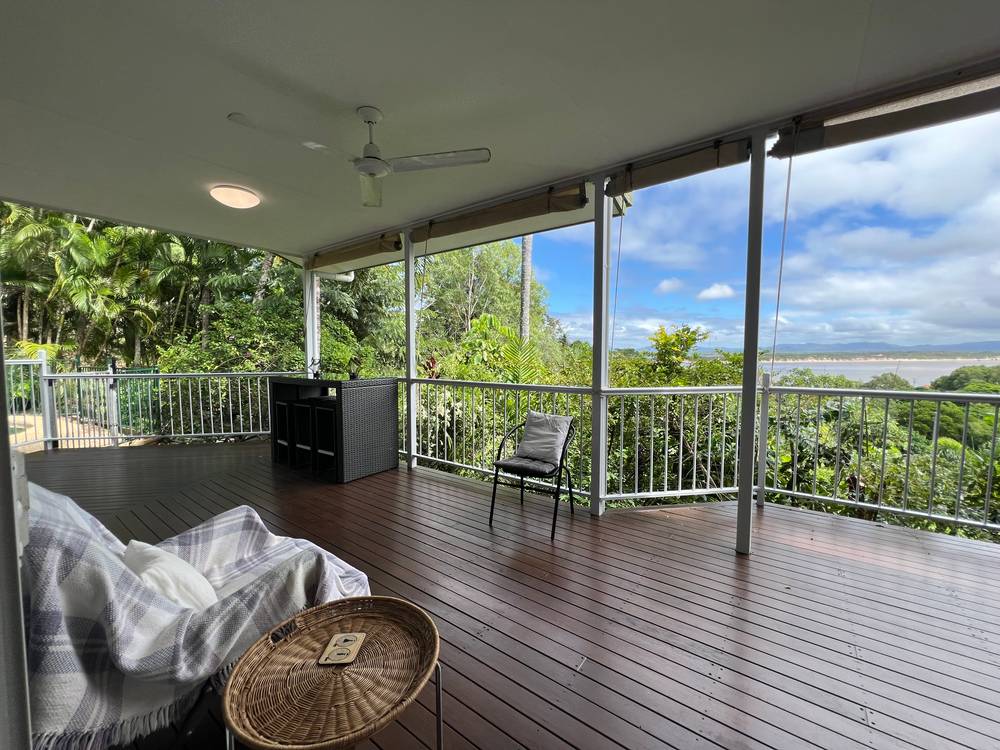 2 Flinders Street, COOKTOWN, QLD 4895