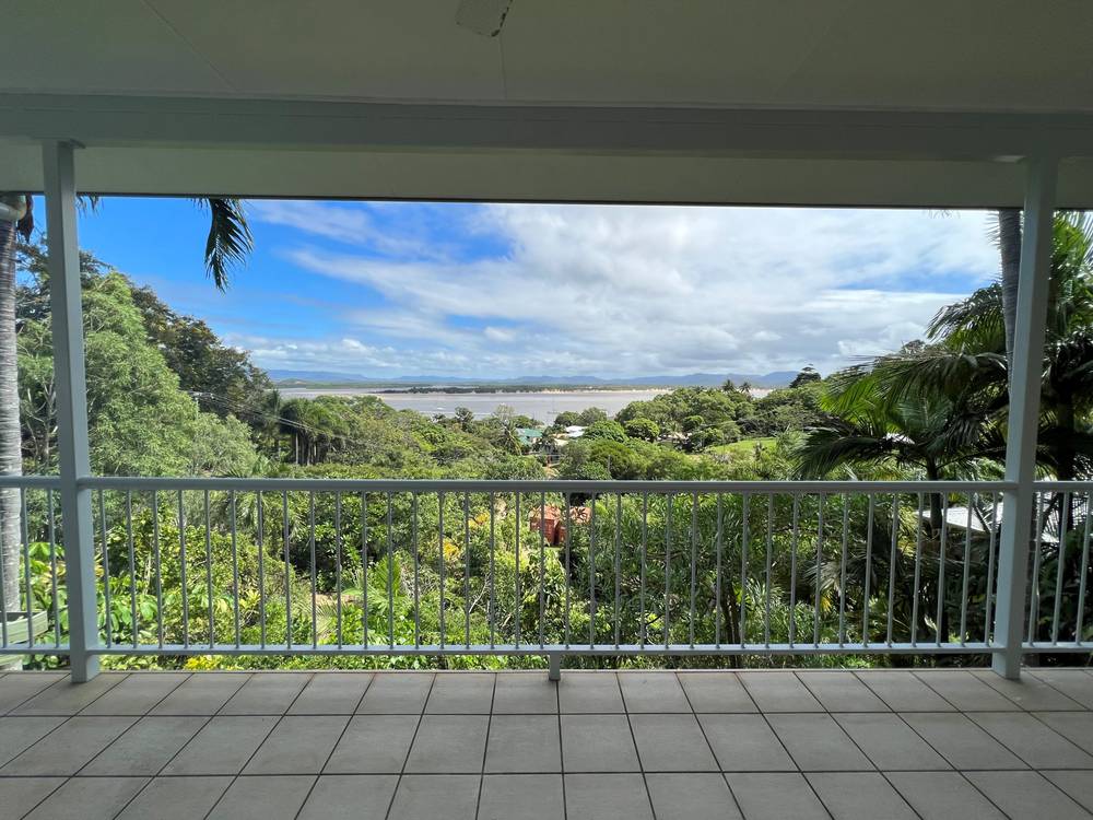 2 Flinders Street, COOKTOWN, QLD 4895