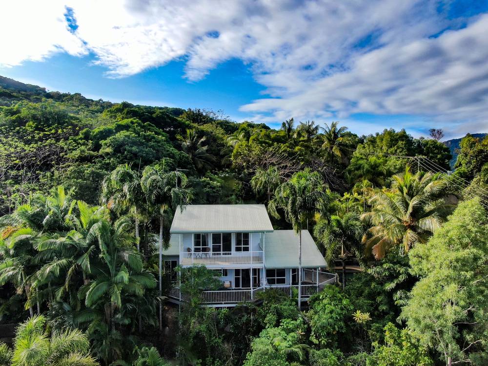 2 Flinders Street, COOKTOWN, QLD 4895