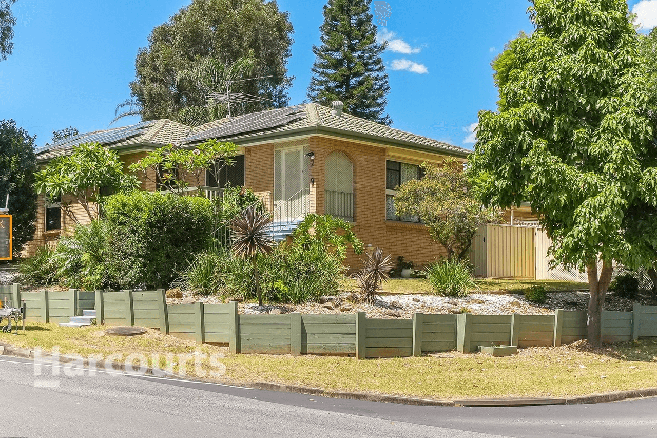 2  Cronulla Crescent, Woodbine, NSW 2560