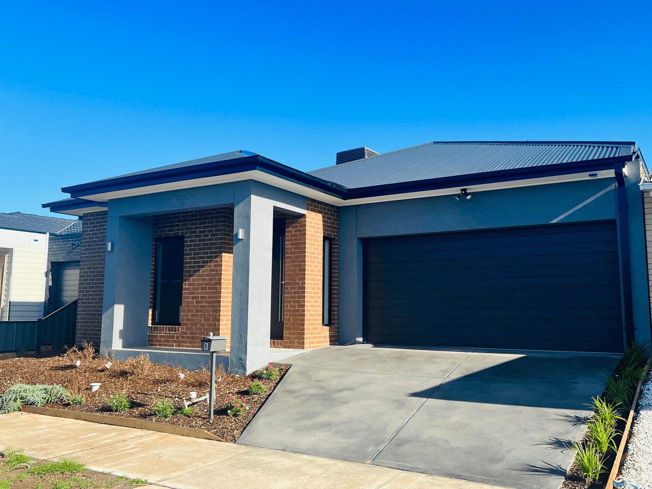 8 Moombil Road, TRUGANINA, VIC 3029