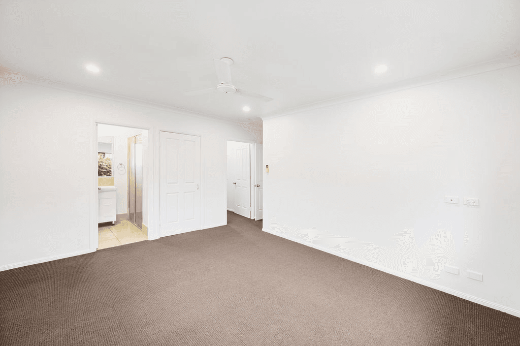 35 Jannina Drive, ATHERTON, QLD 4883