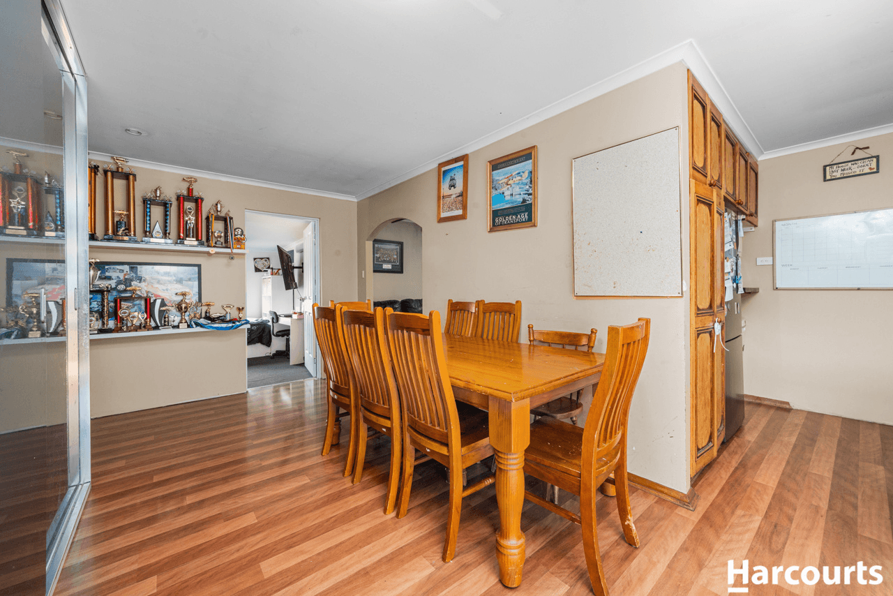 11 Vicary Place, ROKEBY, TAS 7019