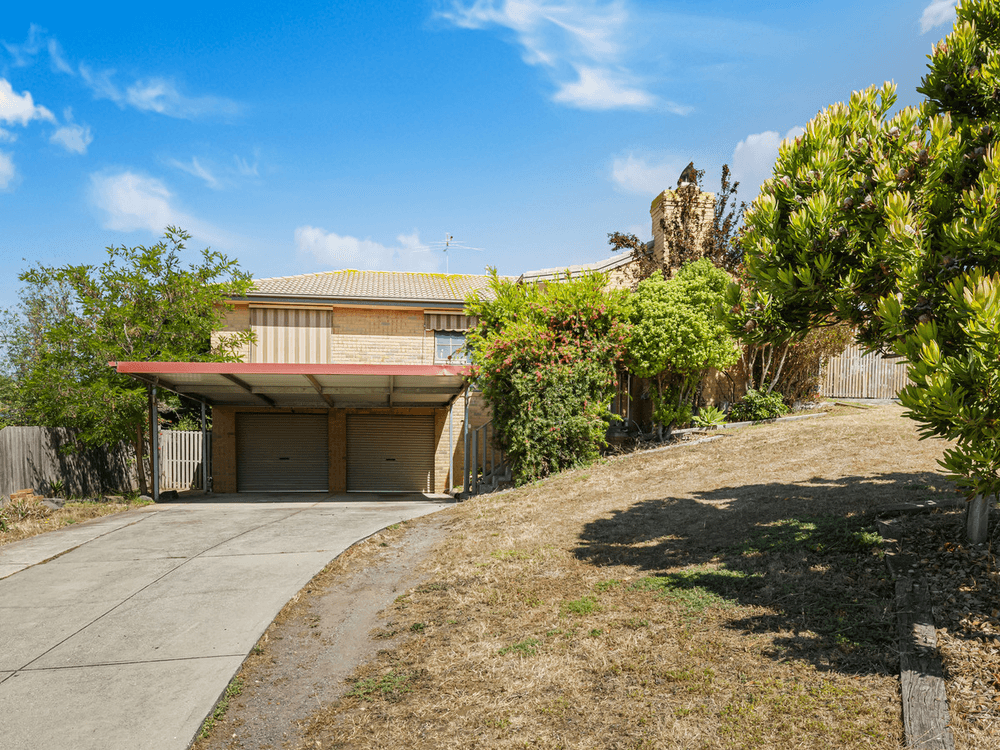16 McLeod Drive, Darley, VIC 3340
