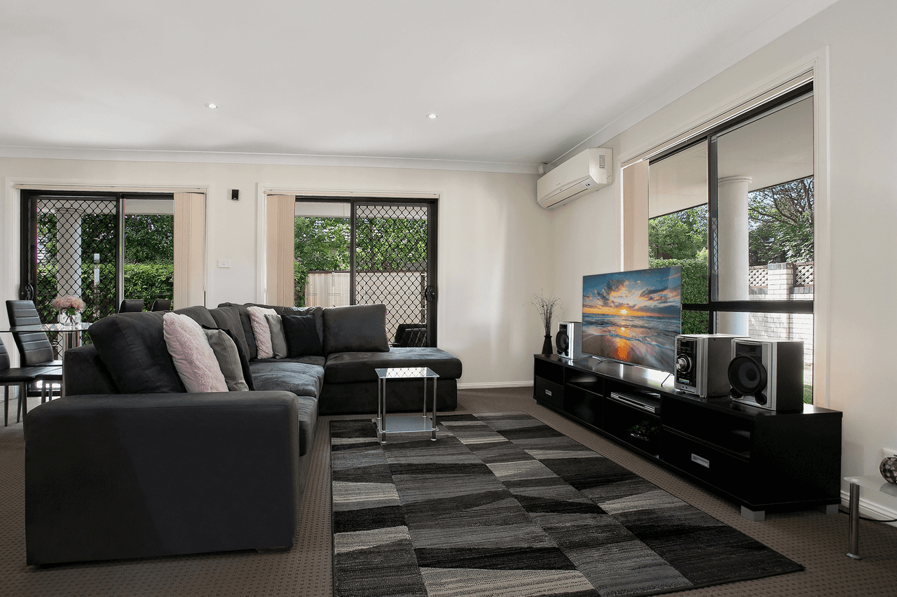 1/57 Great Western Highway, KINGSWOOD, NSW 2747