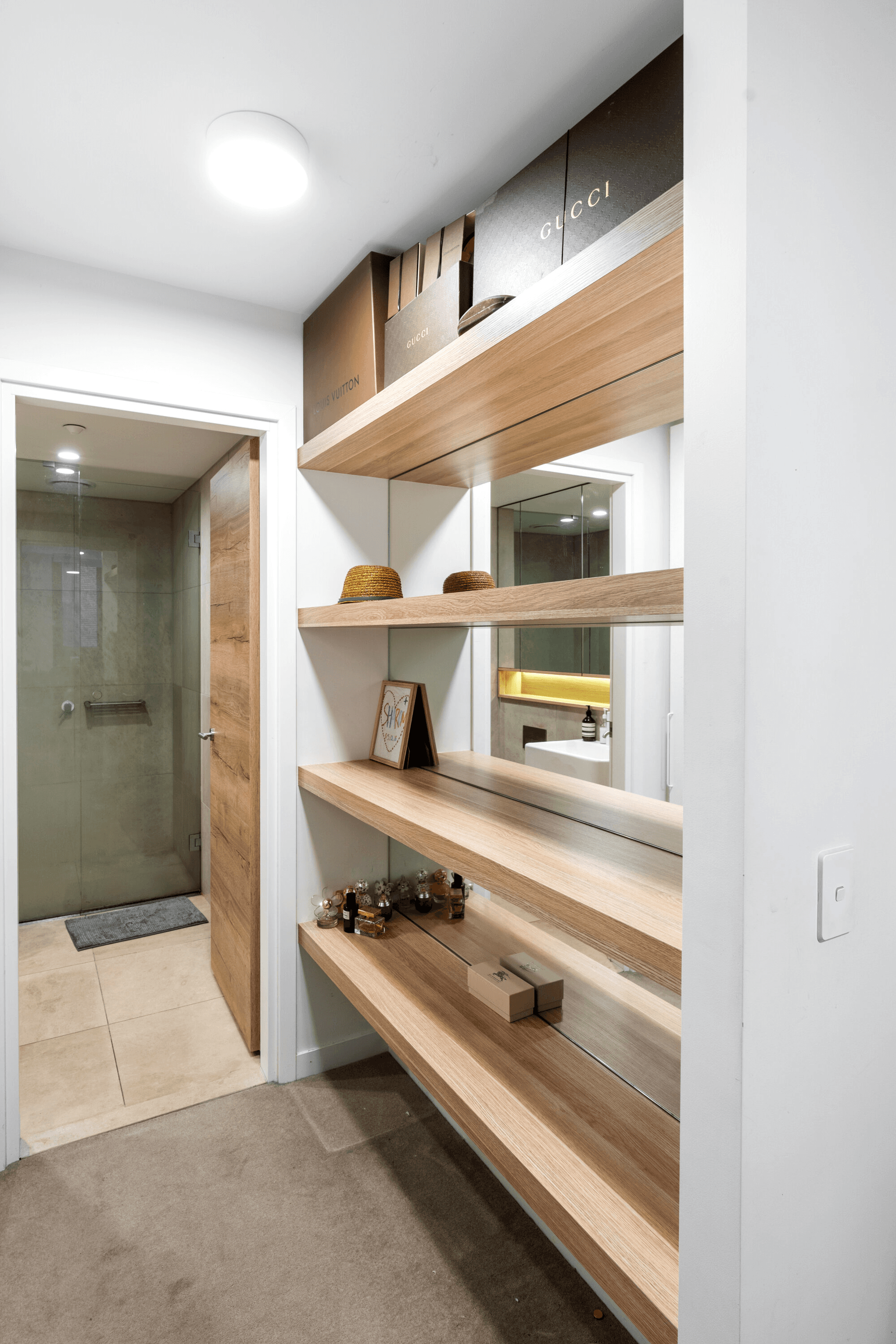 510/12  Queens Road, Melbourne, VIC 3004