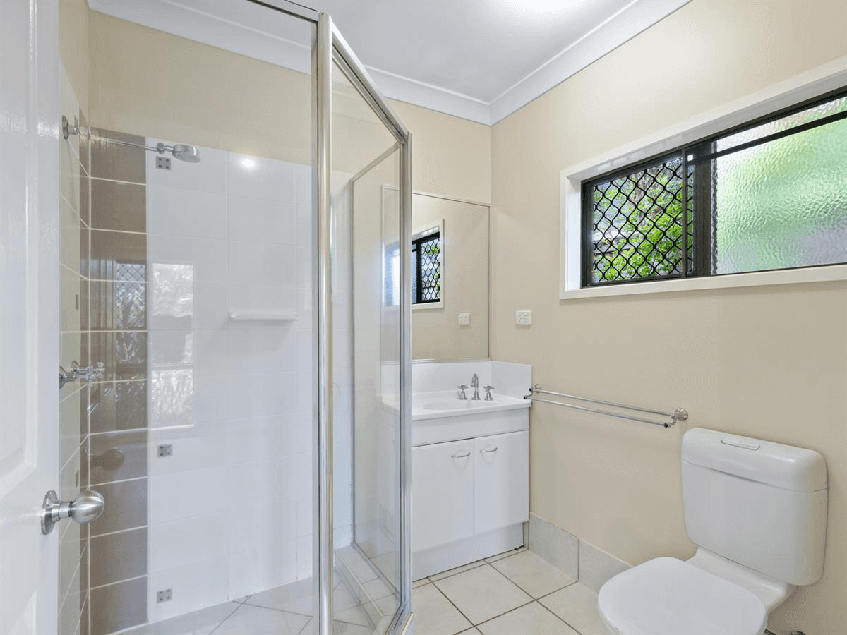 19 Lillipilli Street, Redlynch, QLD 4870