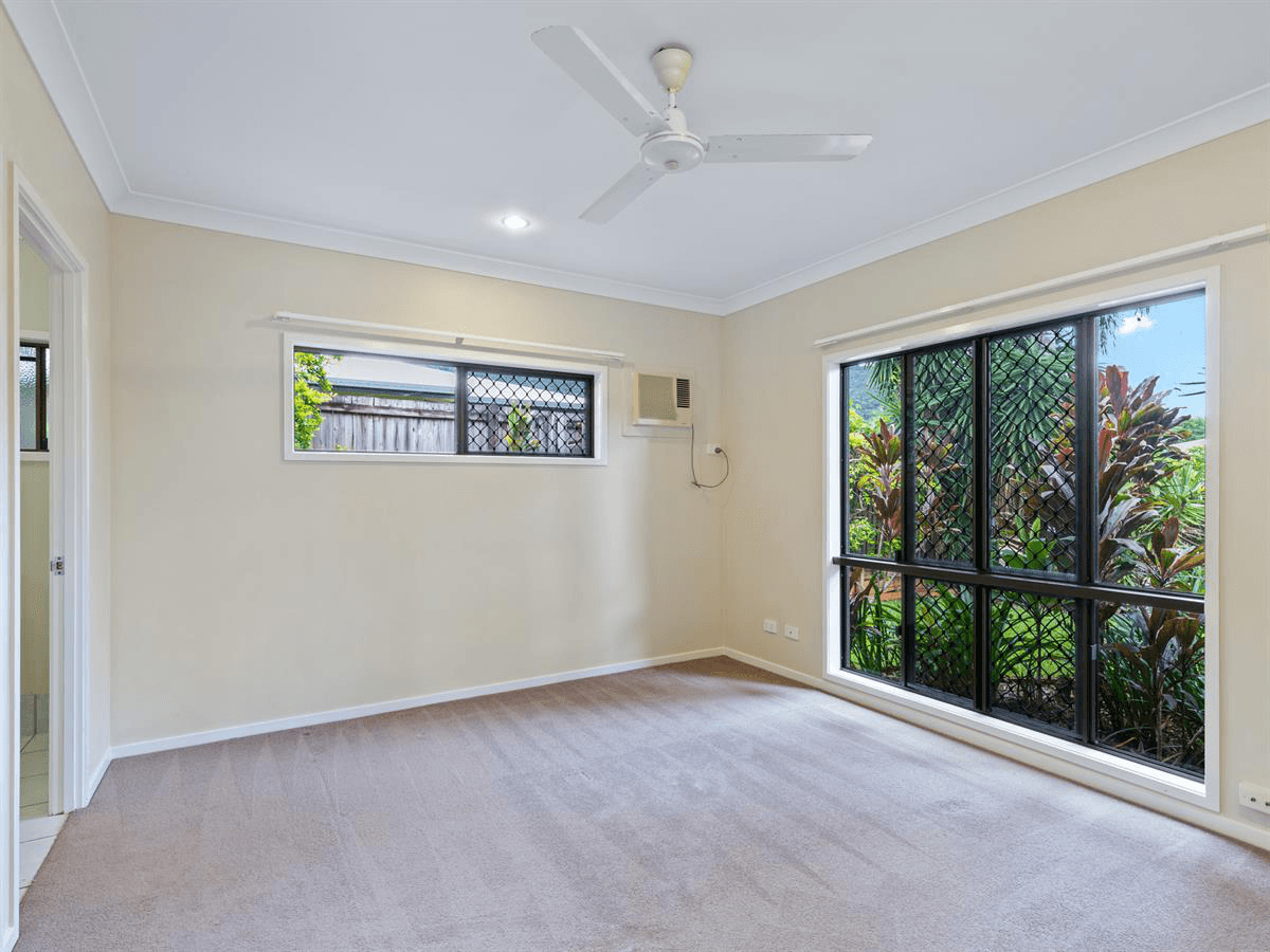 19 Lillipilli Street, Redlynch, QLD 4870