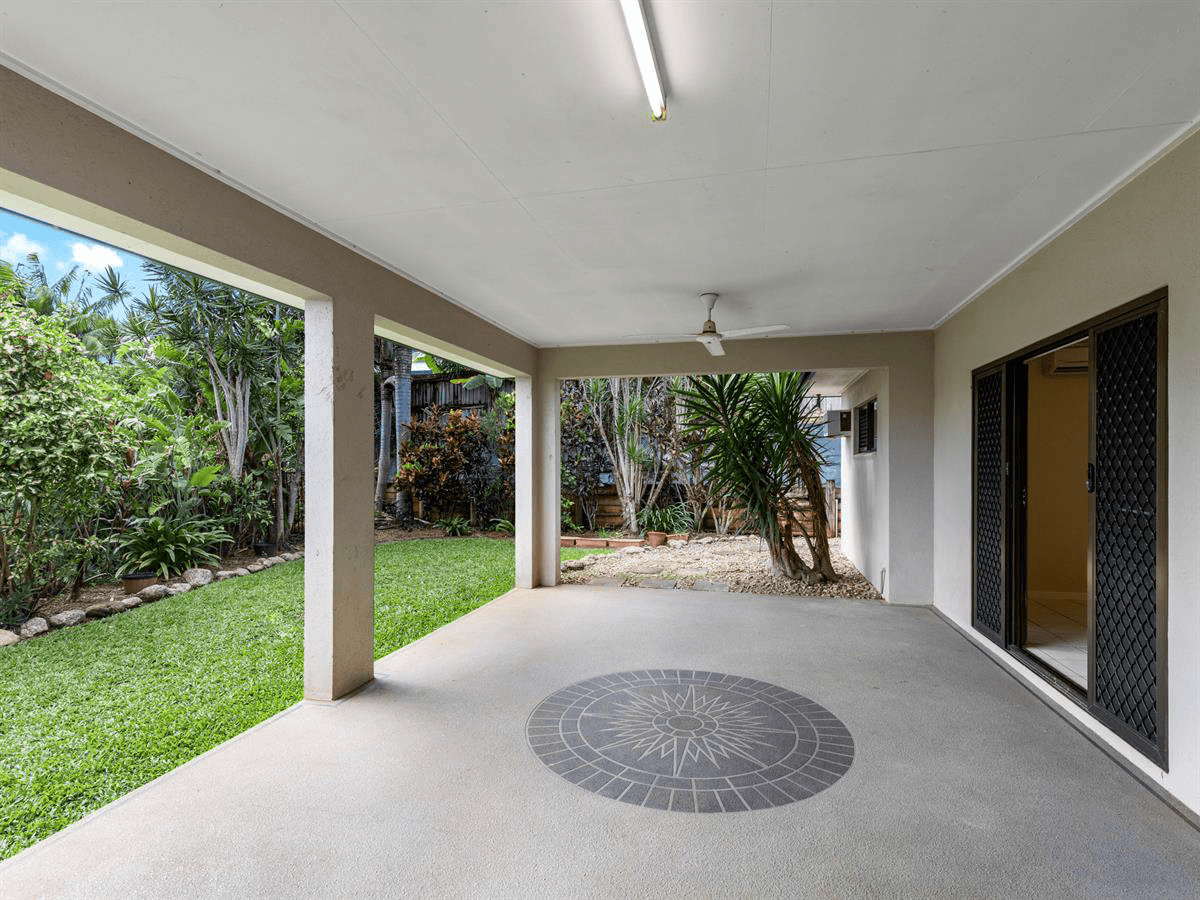 19 Lillipilli Street, Redlynch, QLD 4870