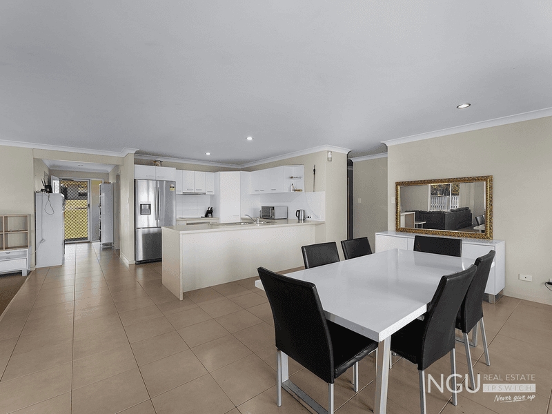 21 Noblewood Crescent, Fernvale, QLD 4306