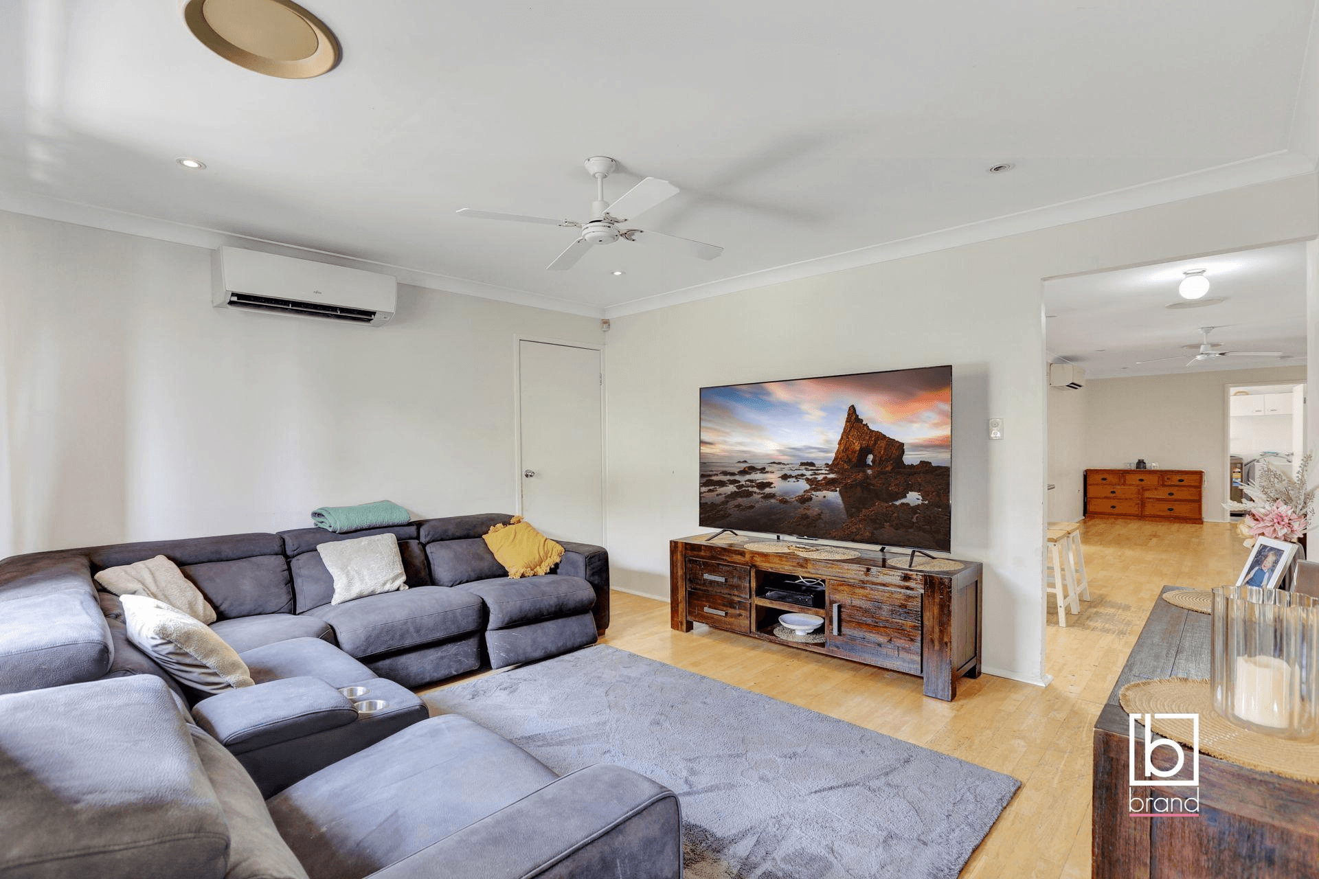 12 Lenola Crescent, BLUE HAVEN, NSW 2262