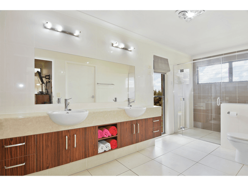 79 Tesch Road, Witta, QLD 4552