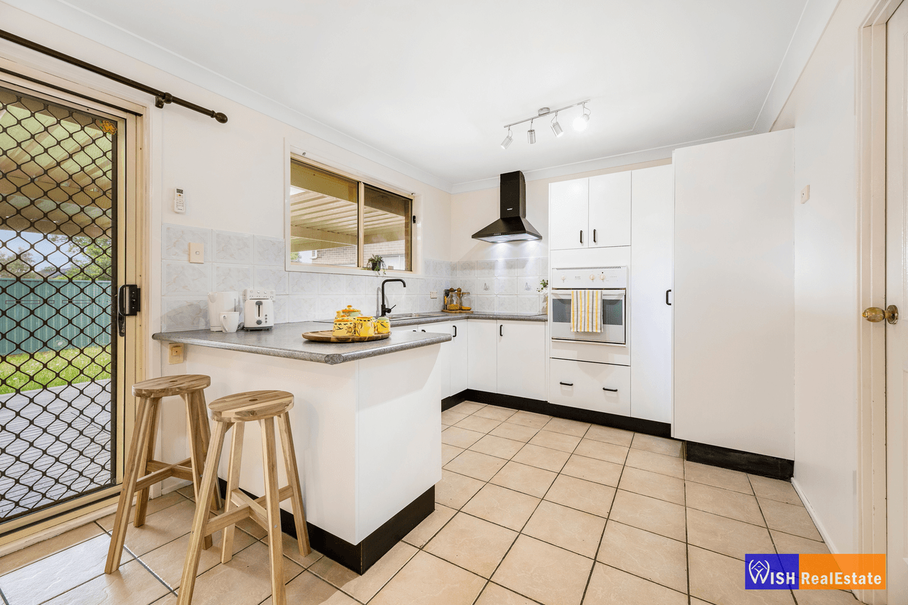 21 Rhodes Avenue, GUILDFORD, NSW 2161