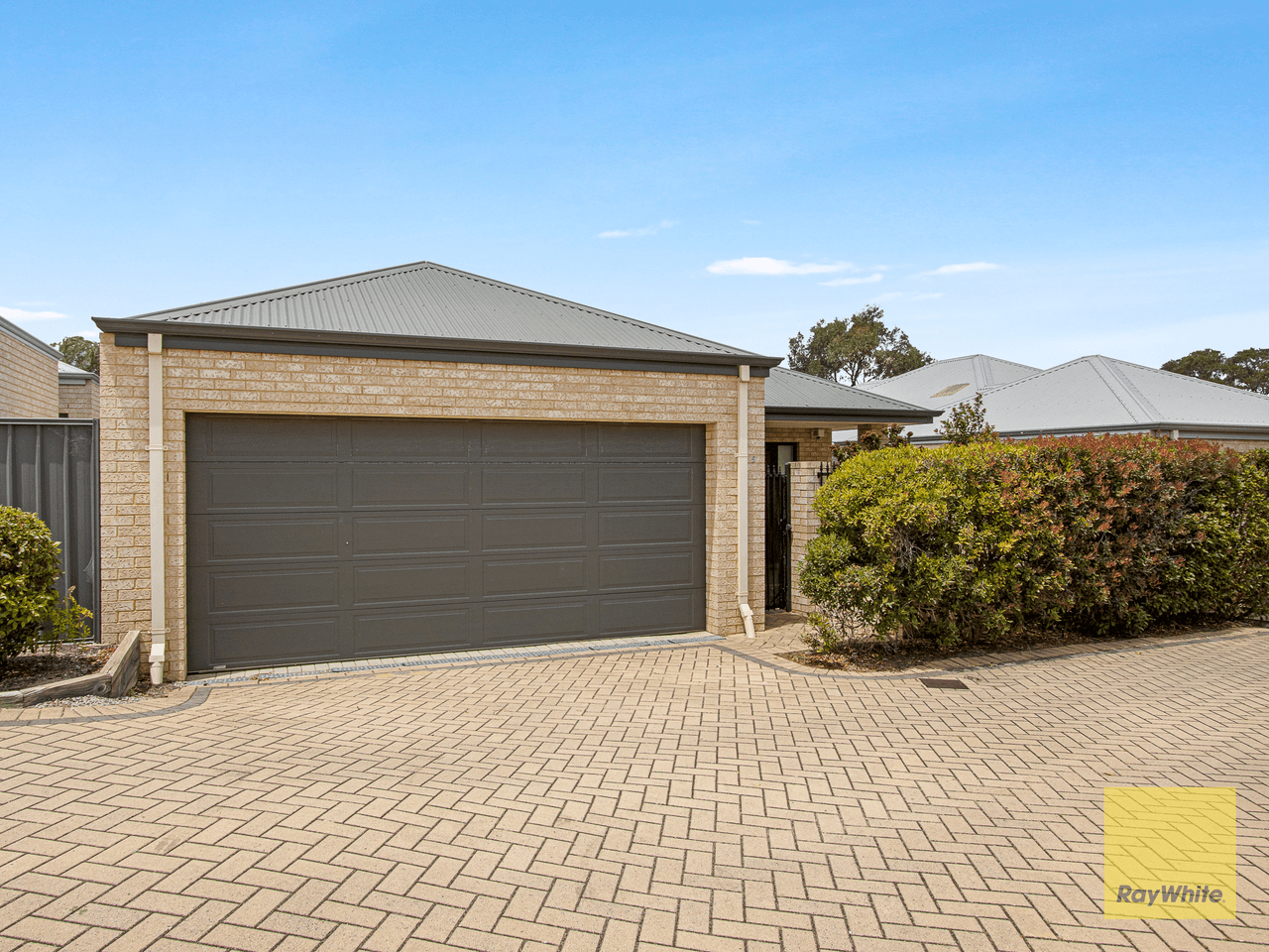 5/6 Valley Road, HALLS HEAD, WA 6210