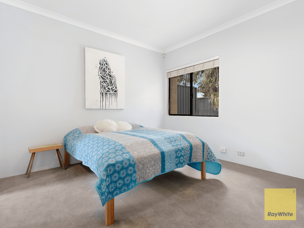 5/6 Valley Road, HALLS HEAD, WA 6210