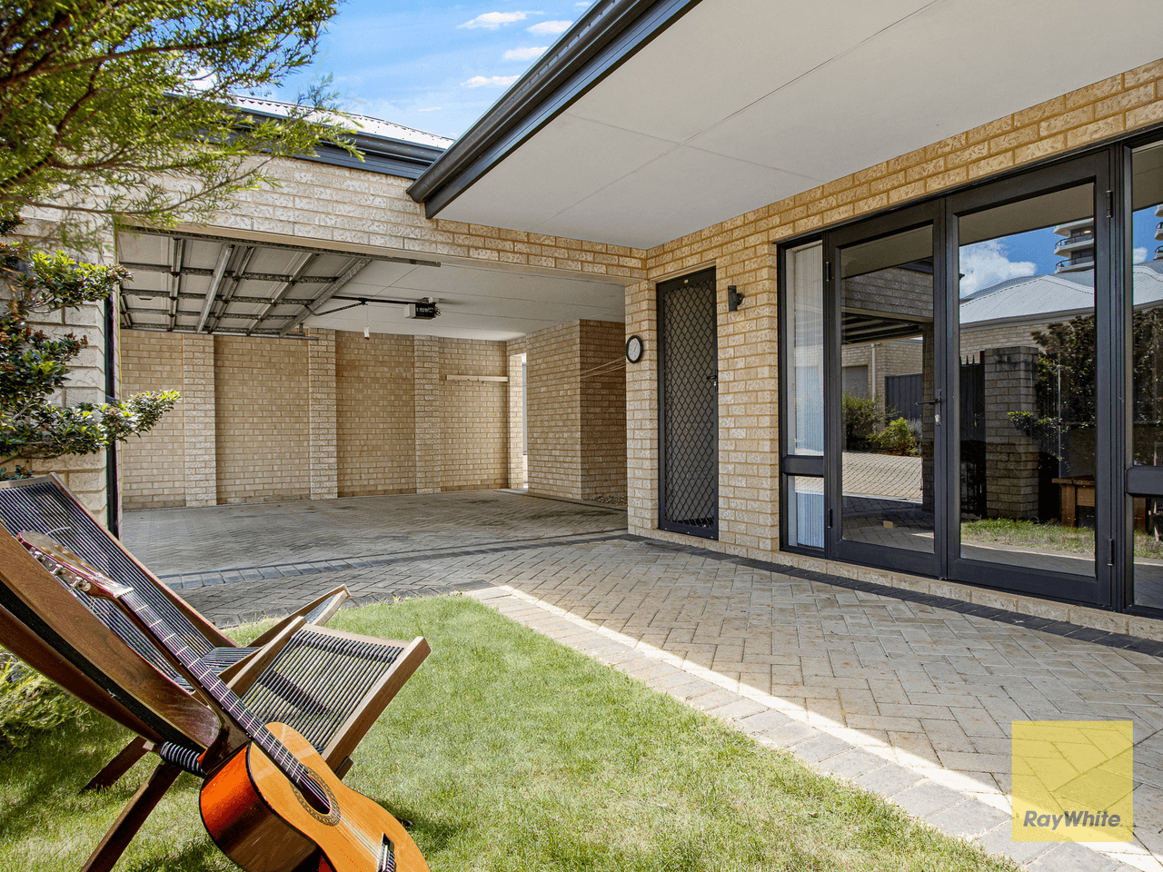 5/6 Valley Road, HALLS HEAD, WA 6210